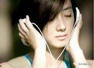 娱乐吃瓜酱戴耳机,揭秘娱乐圈幕后故事